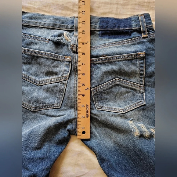 Nwot RVCA relaxed boyfriend jeans distressed 25 Retail $198 - Picture 12 of 14
